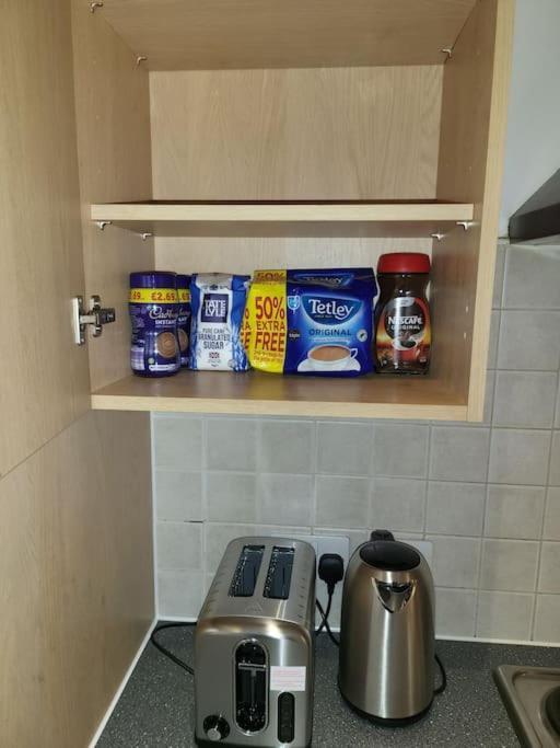 Awesome 1 Bedroom Apartamento *